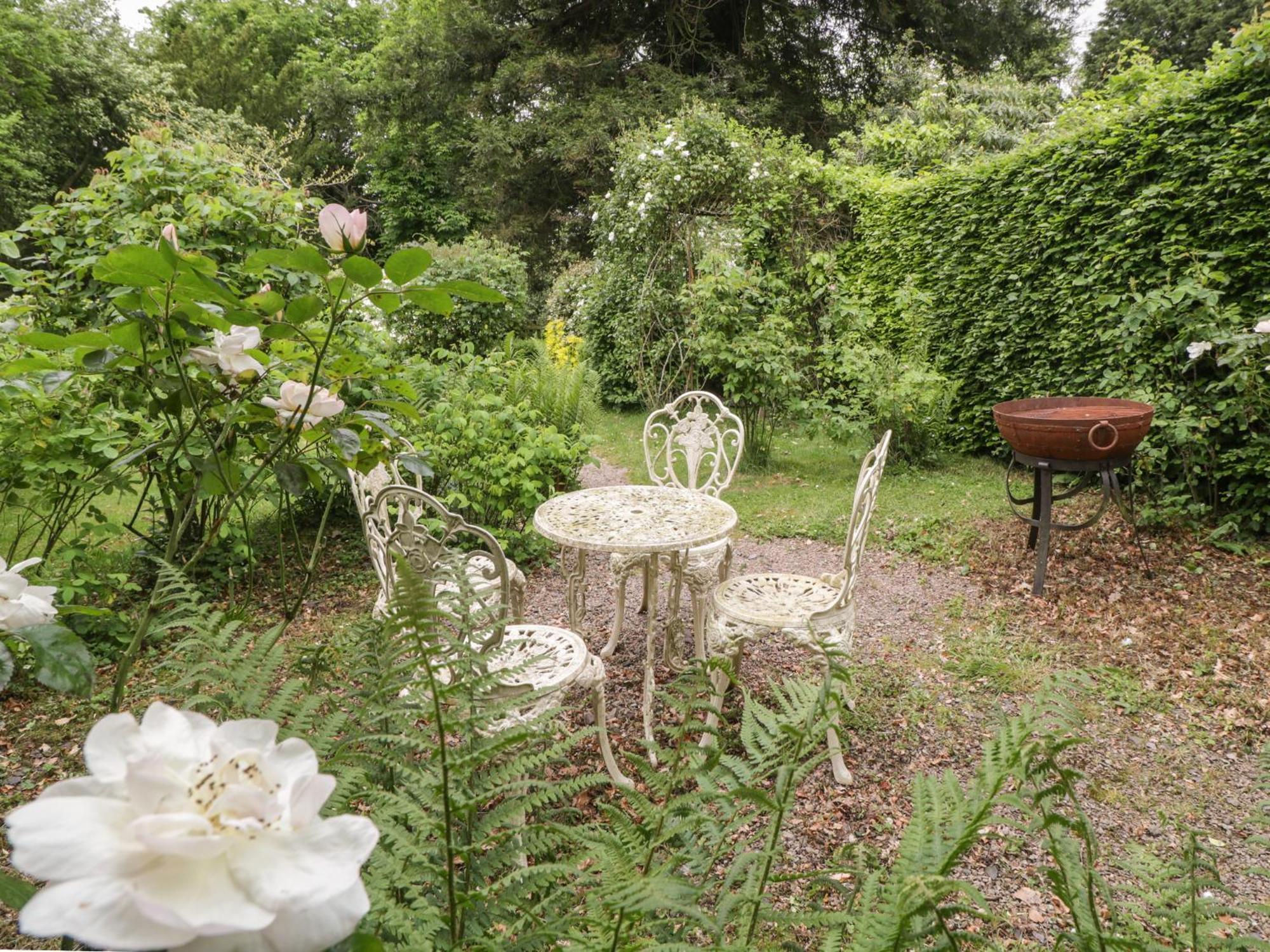 Woodlands Cottage Leominster Esterno foto